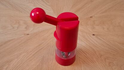 GEWÜRZMÜHLE RATCHET GRINDER ROT