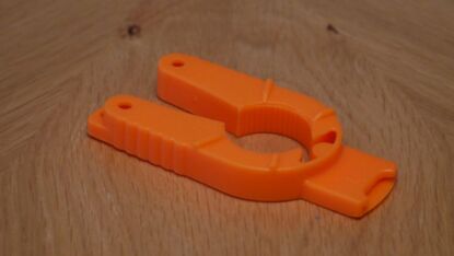 PET bottle & Pull-top Opener